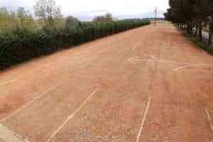 El IES Vicente Cano de Argamasilla de Alba cuenta con una nueva y amplia zona de aparcamiento de vehículos