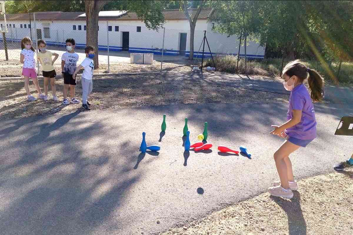 “Kilómetros de solidaridad” de los niños y niñas de Argamasilla del Alba con la República Democrática del Congo 1 kilometros de solidaridad argamasilla de alba - “Kilómetros de solidaridad” de los niños y niñas de Argamasilla del Alba con la República Democrática del Congo