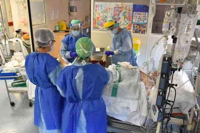 Continúa la reducción de hospitalizados en Castilla-La Mancha, con tres hospitales sin pacientes COVID