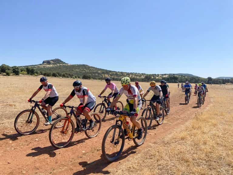 40 ciclistas en la ruta promocional del Geoparque, entre Almodóvar y Villamayor