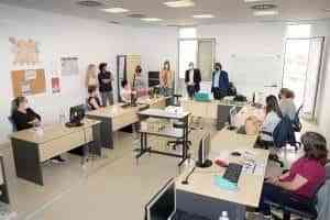 Ocho mujeres se forman en la atención a dependientes en Argamasilla de Alba