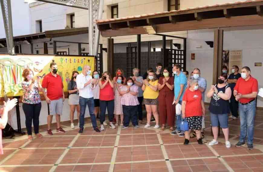 Hasta el 2 de septiembre puede visitarse en la Casa de Medrano la exposición ‘Vuelta al Mundo con Brazos Abiertos’