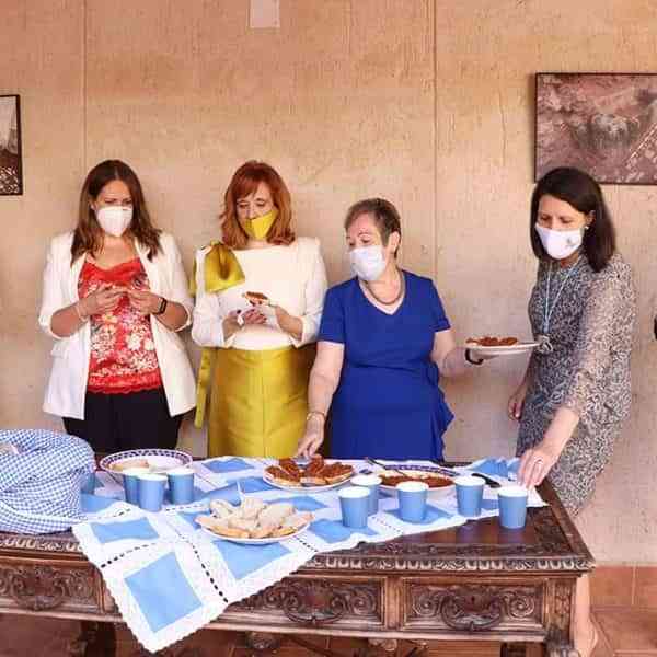 El pisto de las Amas de Casa vuelve a recordar a todos los hijos ausentes de su Argamasilla de Calatrava
