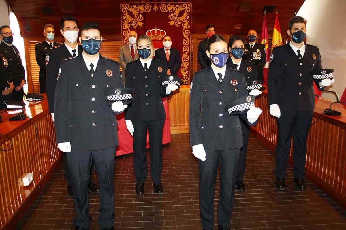 nuevos agentes policia local de puertollano - La Policía Local del ayuntamiento de Puertollano cuenta con 6 nuevos agentes