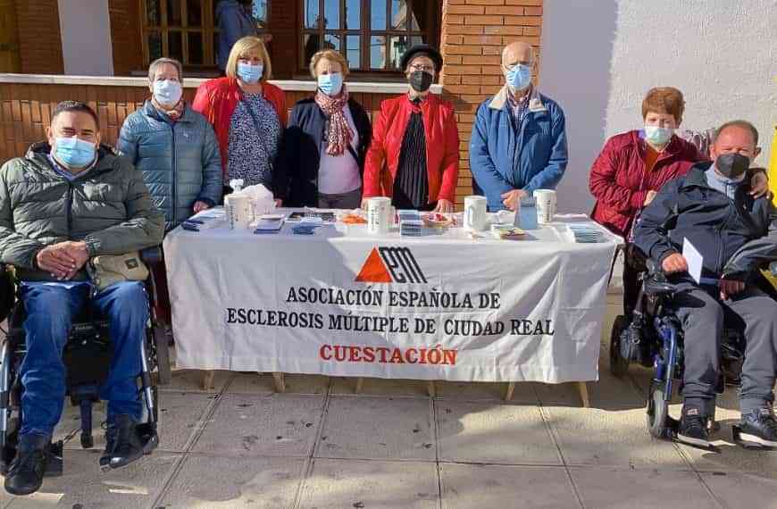 Jornada de cuestación para financiar investigación de esclerosis múltiple en Argamasilla de Calatrava