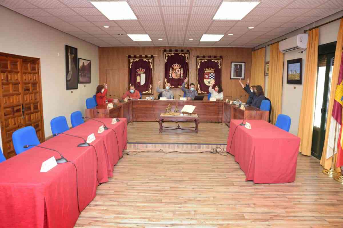 castsillo de penarroya e1641423682701 - El Pleno aprobó la adjudicación de obra para la rehabilitación del entorno del Castillo de Peñarroya