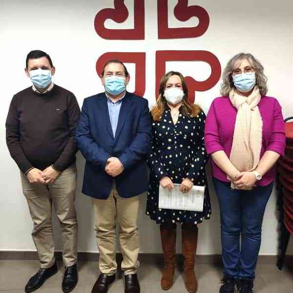 El Ayuntamiento de Puertollano renueva la voluntad firme y el compromiso político de colaborar con Cáritas