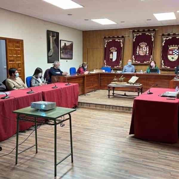 Garví & Moro Arquitectura informa sobre el proyecto de rehabilitación del entorno del Castillo de Peñarroya