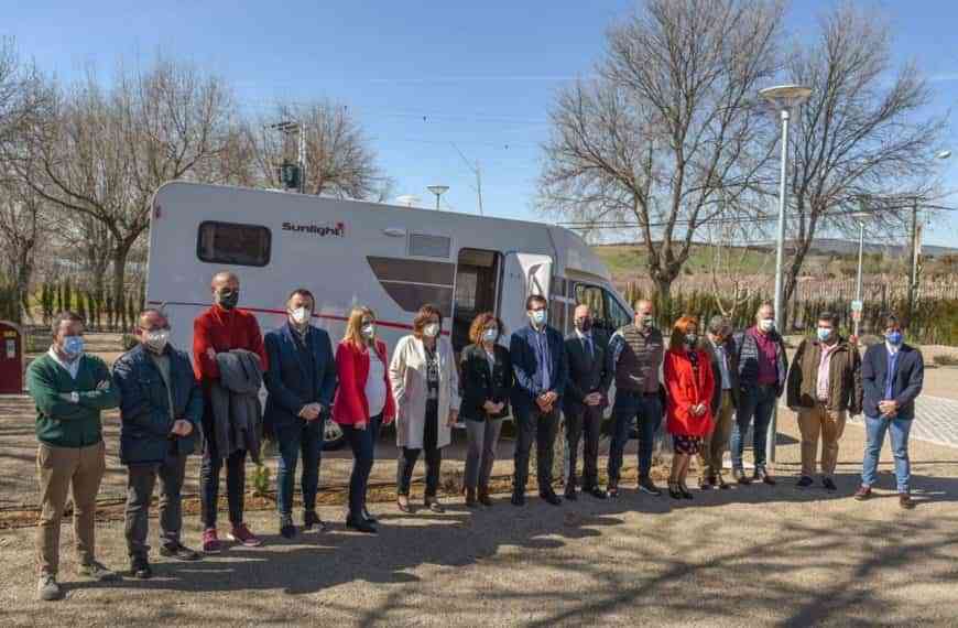Inaugurada en la pedanía de Peralvillo una nueva área de servicio para autocaravanas