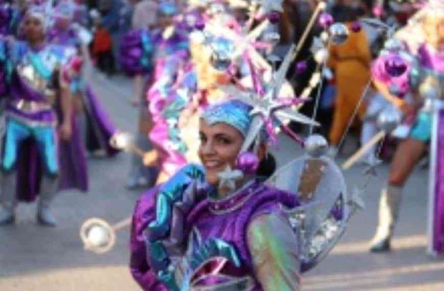 Ganadores Concurso Regional de Comparsas y Carrozas en Manzanares: ‘Los Perchas’ y la asociación ‘Huríes’