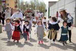 La Escuela Infantil Alba fomenta la tradición quijotesca entre los más pequeños de la localidad