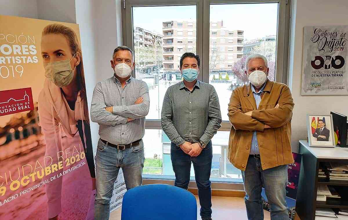 Ventura Huertas Serrano - Ventura Huertas agradece a los ayuntamientos de Almodóvar, Argamasilla de Calatrava, Granátula y Miguelturra, su compromiso con los autores locales