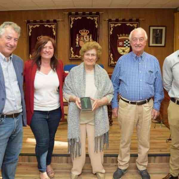 Argamasilla De Alba agradece a la familia Montalvo Wilmot su colaboración en las excavaciones de la Motilla del Retamar