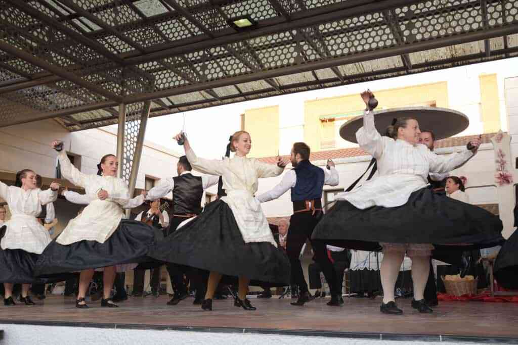Festival de mayo Tomelloso - Argamasilla de Alba celebró el XXV Festival Folklórico de Mayos Manchegos