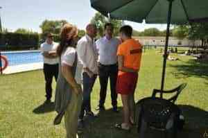 Inició el verano en la piscina municipal de Argamasilla de Alba renovada y mucho más sostenible con la ayuda de la Diputación