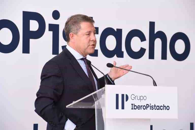 Page ironiza sobre propuesta de Núñez para festejos populares: "Dice que quitemos impuestos y que paguemos la verbena"