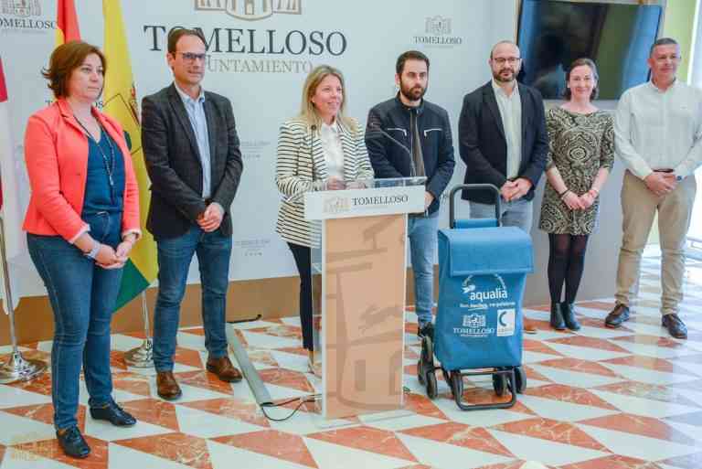 Convenio  para fomentar la inclusión laboral de personas con discapacidad suscriben el Ayto. de Tomelloso y Aqualia con Fundación Cadisla
