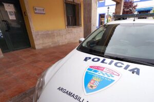 La valiente accion de policias locales de Argamasilla de Alba - Actualidad y noticias de Argamasilla