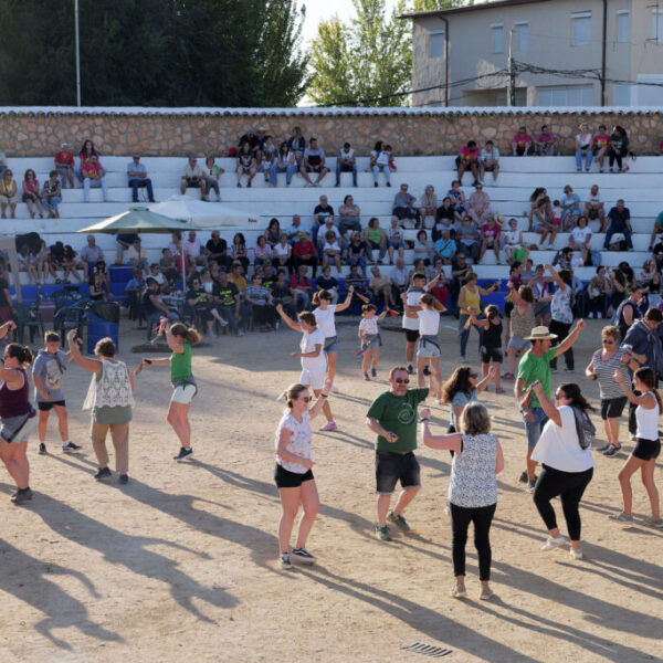 Argamasilla de Alba celebró la XXII Fiesta de la Vendimia, un evento solidario que rinde tributo a las raíces manchegas
