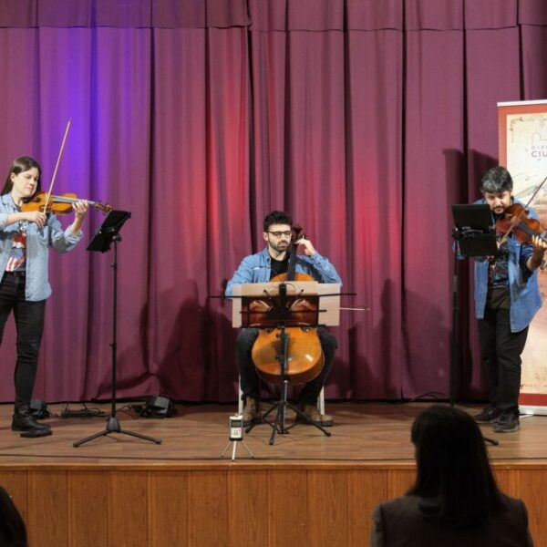 Noche de éxitos del pop y rock en Argamasilla de Alba con Musicordae