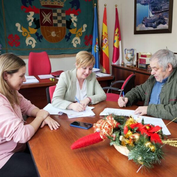 El Ayuntamiento y el Renacer Argamasilla renuevan el convenio de colaboración