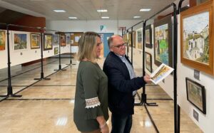 Paco Camacho Revela los Secretos de ‘La Mancha Infinita’ en su Nueva Exposición del Centro Cultural