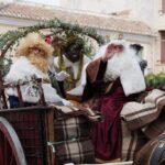 Los Reyes Magos reparten ilusión y alegría en Argamasilla de Alba