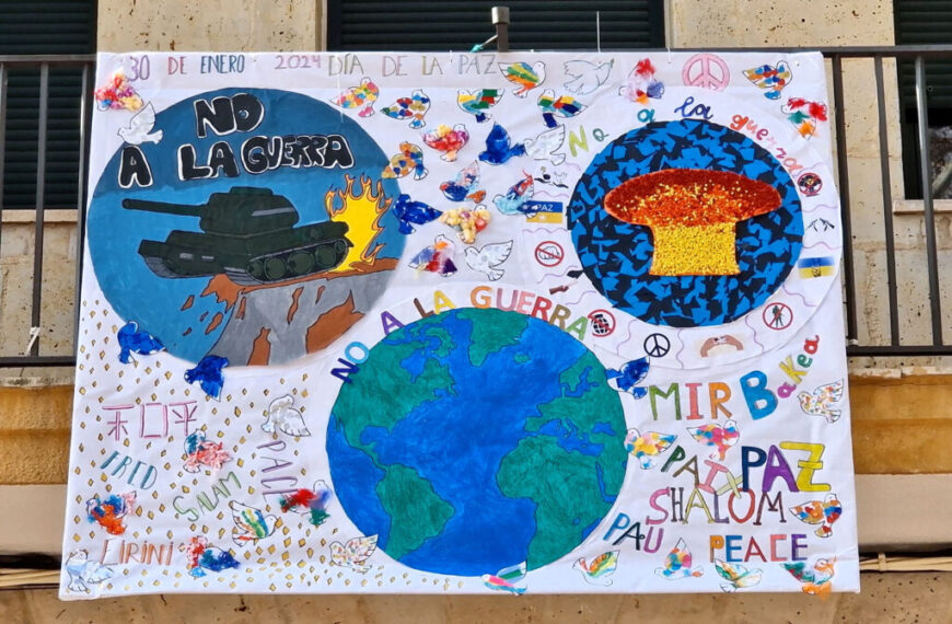 Los escolares de Argamasilla de Alba reivindican el derecho a una infancia en paz