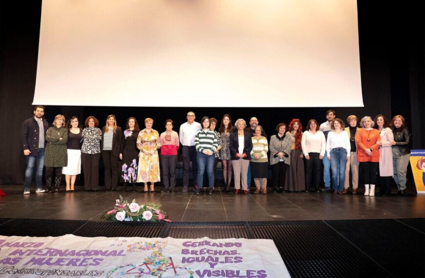 Argamasilla de Alba rinde homenaje a tres mujeres y una familia por su fortaleza y resiliencia