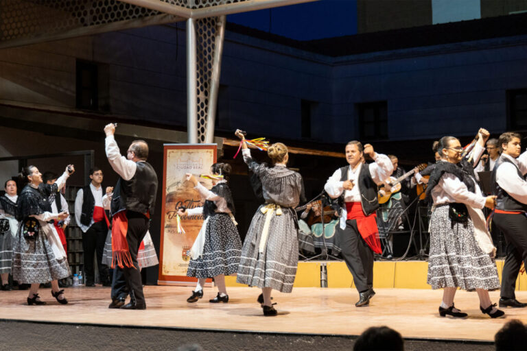 Argamasilla de Alba celebra su XXVII Festival Folklórico de Mayos Manchegos