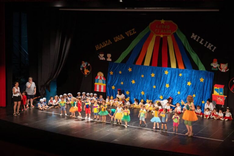 La escuela infantil Alba celebra su fiesta de fin de curso y anuncia nueva aula para bebés