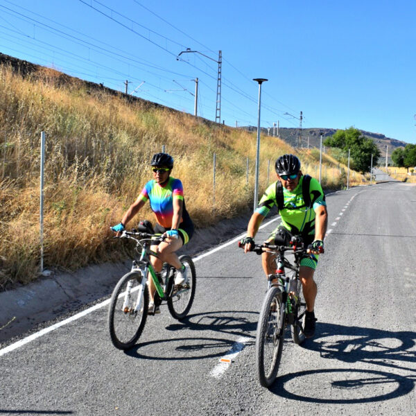 Ruta Verde: Inauguración del Carril Bici Puertollano-Argamasilla Impulsa el Cicloturismo y Senderismo Regional