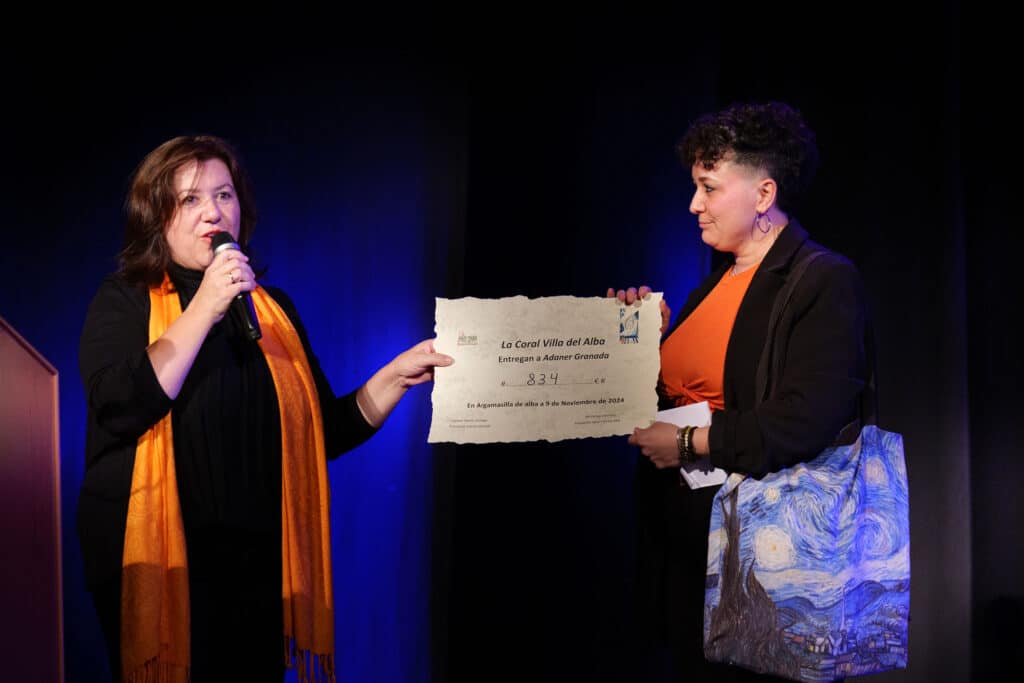 El encuentro Coral Santa Cecilia en Argamasilla de Alba recauda más de 800 euros para ADANER Granada