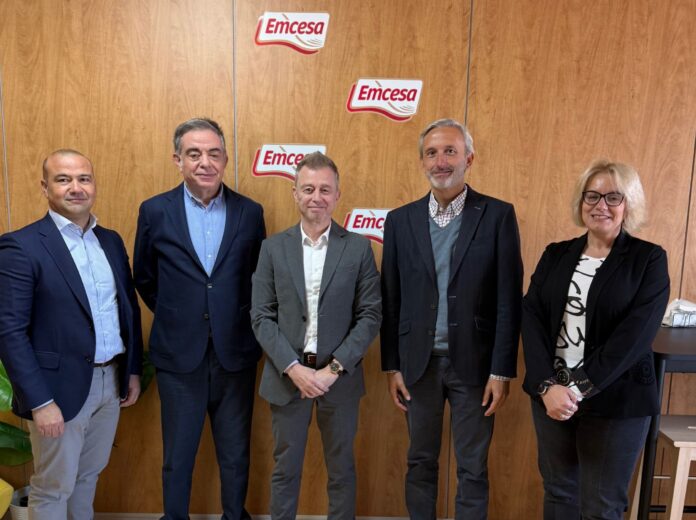 Emcesa Recibe la Visita de Marcas de Restauración Emcesa Recibe la Visita de Marcas de Restauración